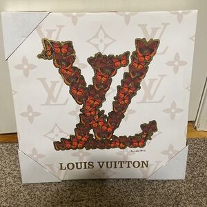 Luxury Wall Decor ❤️